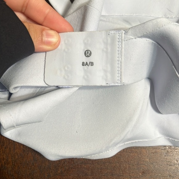 Lululemon sports bra - Picture 5 of 6